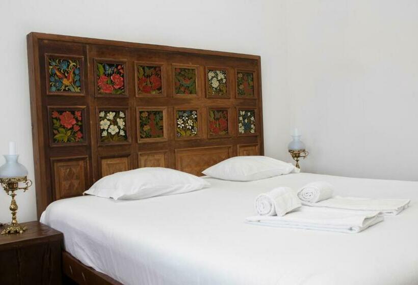 Quarto standard, Sant Jordi Hostels Lisbon