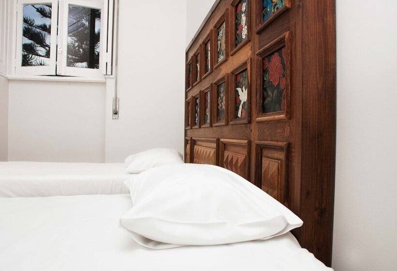 Quarto Standard Casa de Banho Partilhada, Sant Jordi Hostels Lisbon