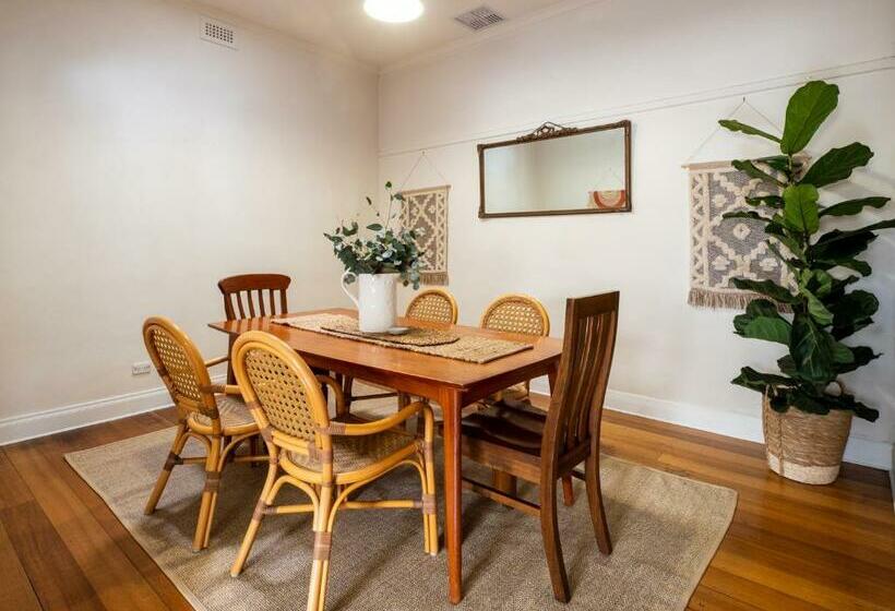 标准间, Bendigo Backpackers