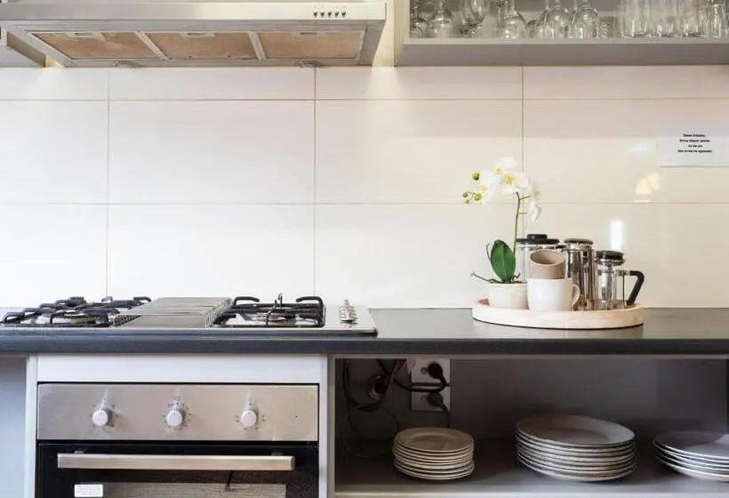 Quarto standart vista jardim, Bendigo Backpackers