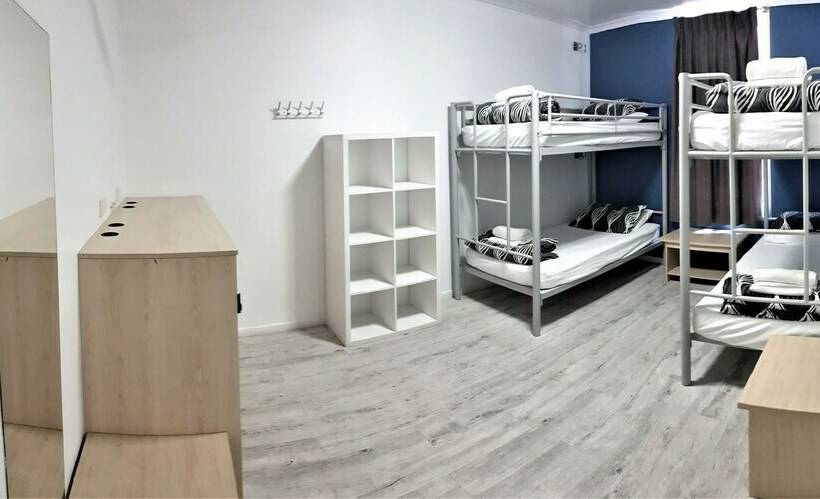 Семейный Номер Совместный Санузел, Yamba Central