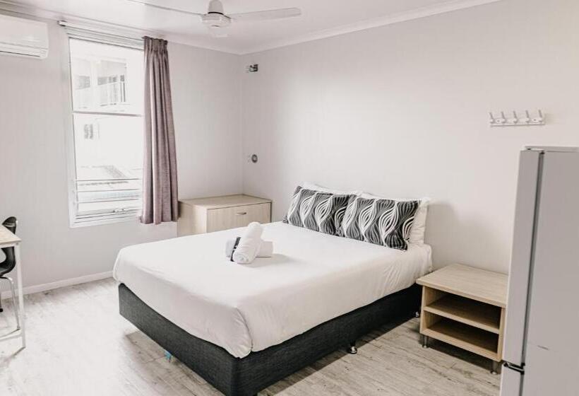 חדר משפחתי חדר אמבטיה משותף, Yamba Central