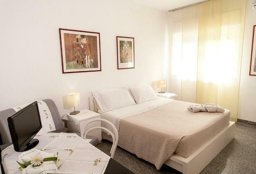 اتاق استاندارد سه نفره, B&b Magna Grecia Di Gallitelli