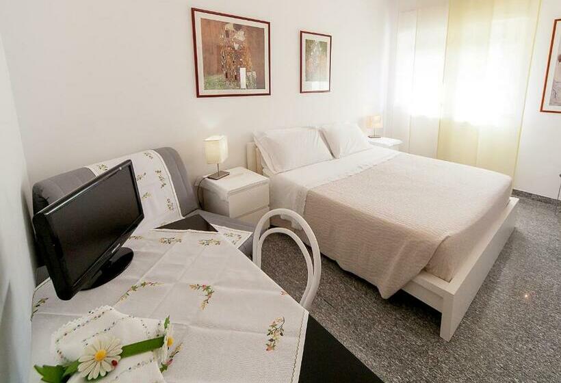 اتاق استاندارد سه نفره, B&b Magna Grecia Di Gallitelli