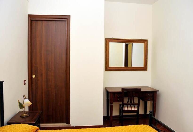 חדר סטנדרט, Rupe Antica