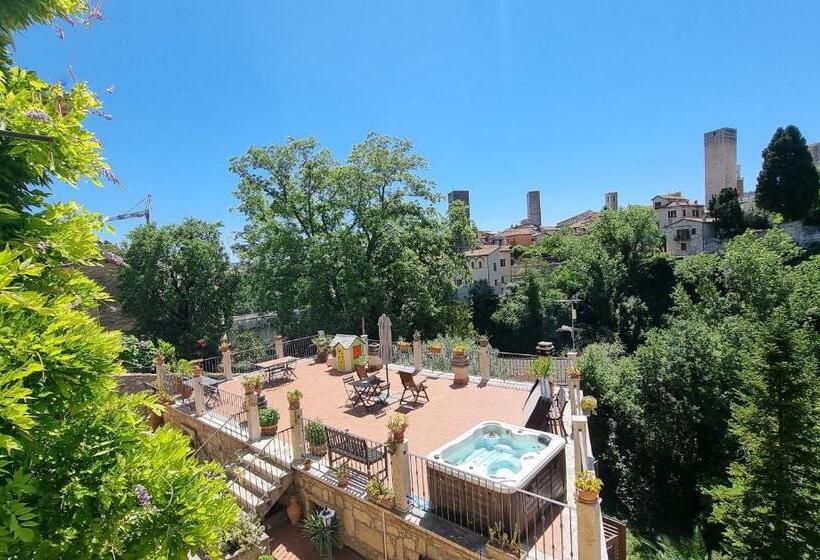 غرفة ديلوكس عائلية, Antico Borgo Piceno