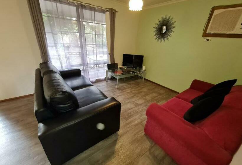 בית, 2 חדרי שינה, Barossa Country Cottages