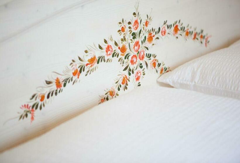 غرفة قياسية, Coronata Haus