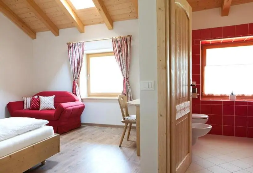 Deluxe-huone, Coronata Haus