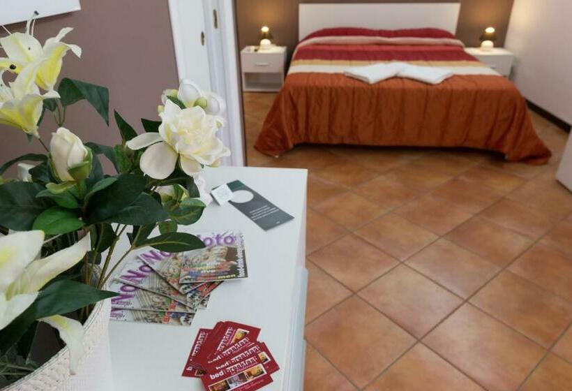 コンフォートトリプルルーム, La Madonnina