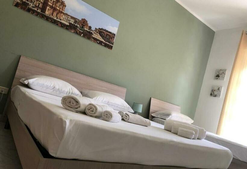 スタンダードルーム, La Madonnina