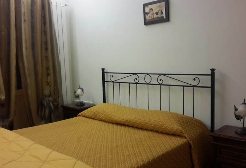 חדר סטנדרט, Rupe Antica