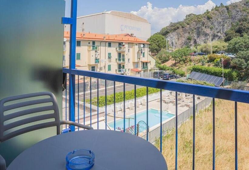 스탠다드 룸 풀장 전망, 4 Venti Spa & Wellness