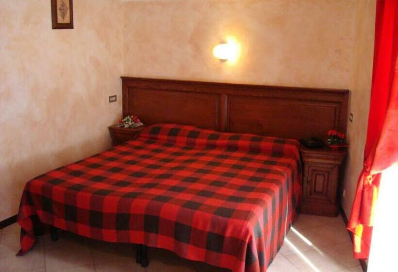 חדר בסיסי, Al Caminetto