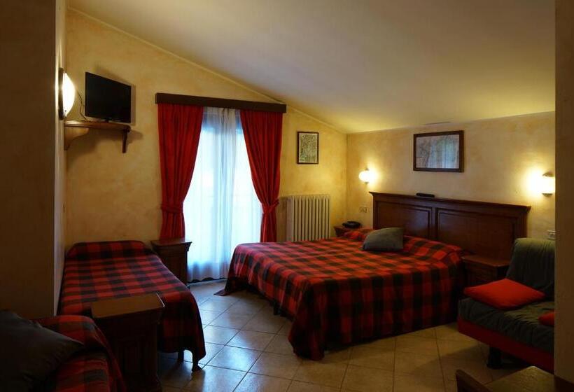 חדר סטנדרט לארבעה, Al Caminetto