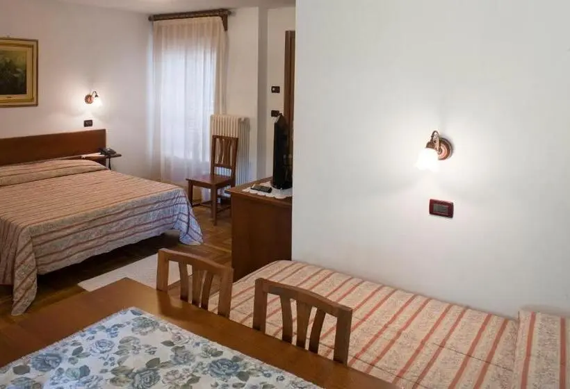 スーペリアファミリールーム, Albergo Castello Da Bonino