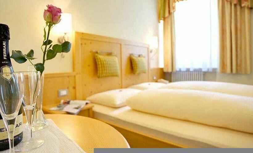 חדר סטנדרט, Castel Latemar