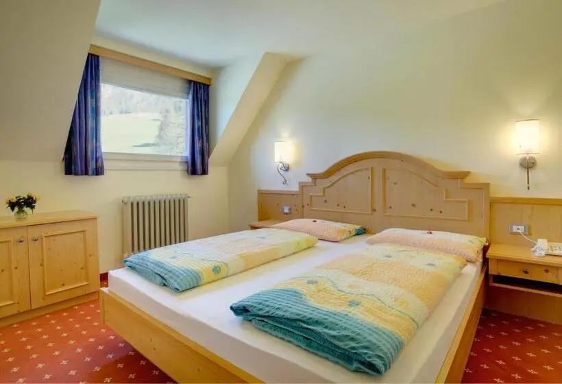Standard-huone, Castel Latemar