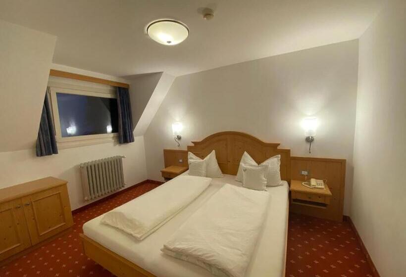 חדר סטנדרט, Castel Latemar