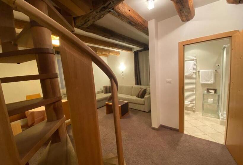 סוויטת דופלקס, Castel Latemar