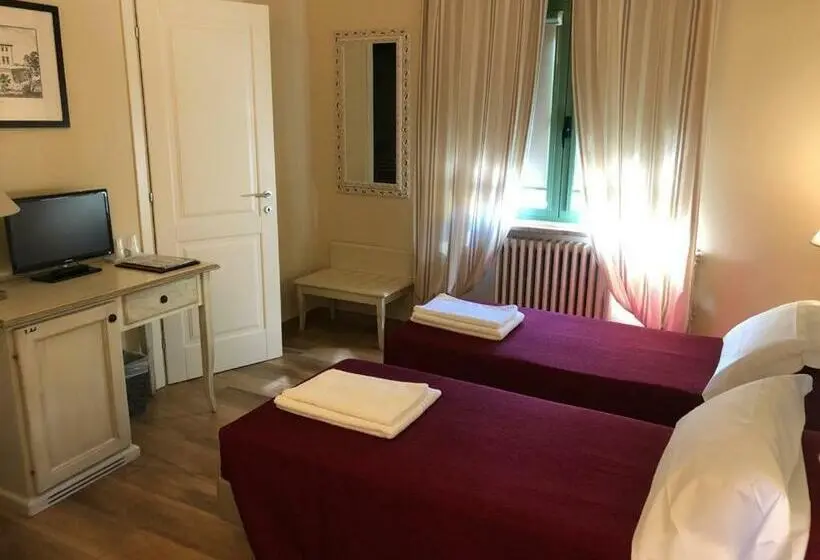 Standard-huone, Dei Conti