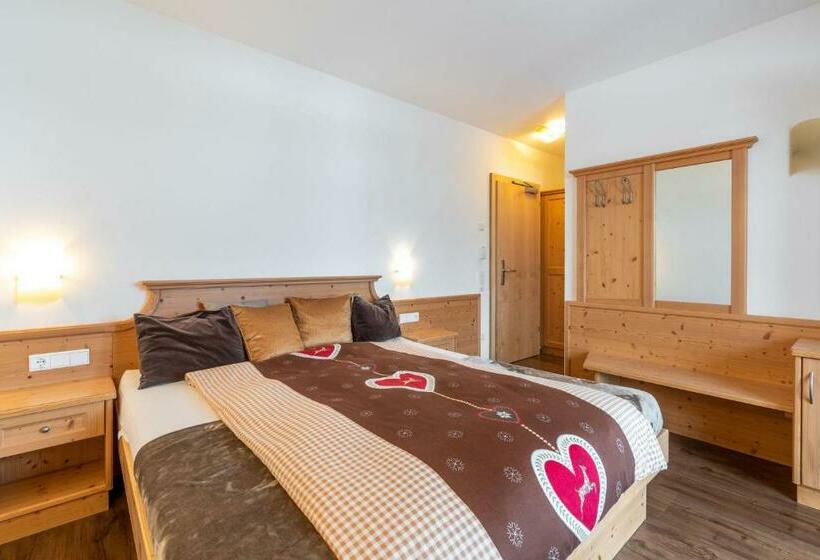 חדר סטנדרט עם מרפסת, Lindnerhof