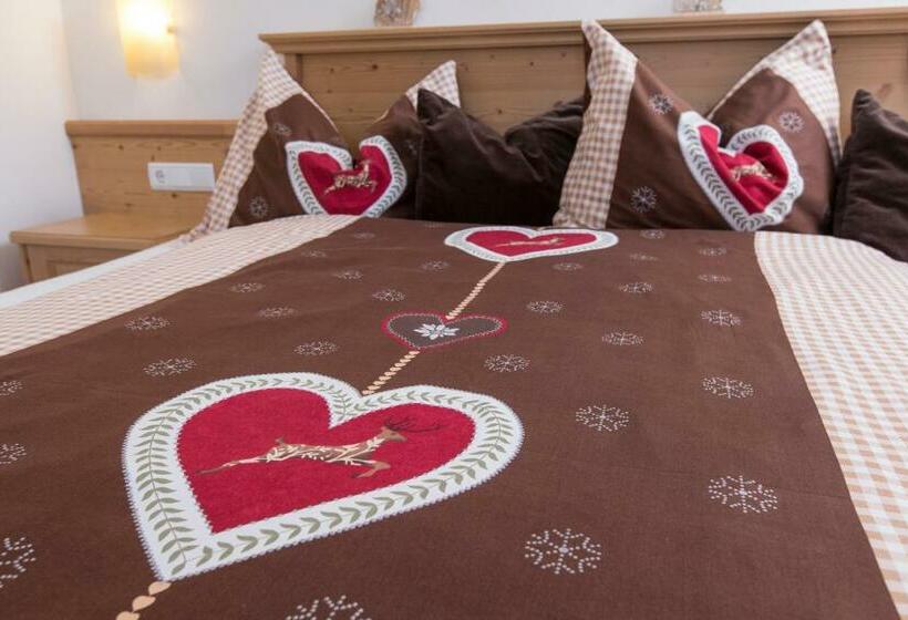 חדר סטנדרט עם מרפסת, Lindnerhof