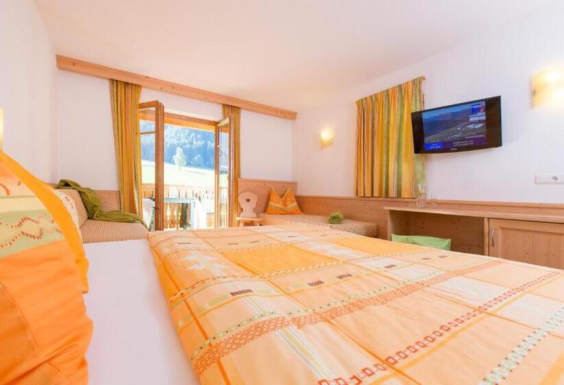 חדר סטנדרט עם מרפסת, Lindnerhof