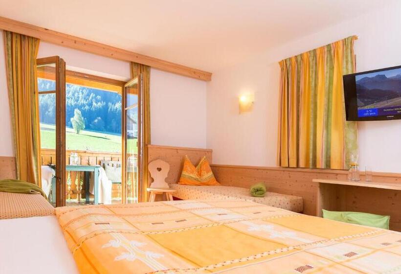 스탠다드 트리플 발코니 룸, Lindnerhof