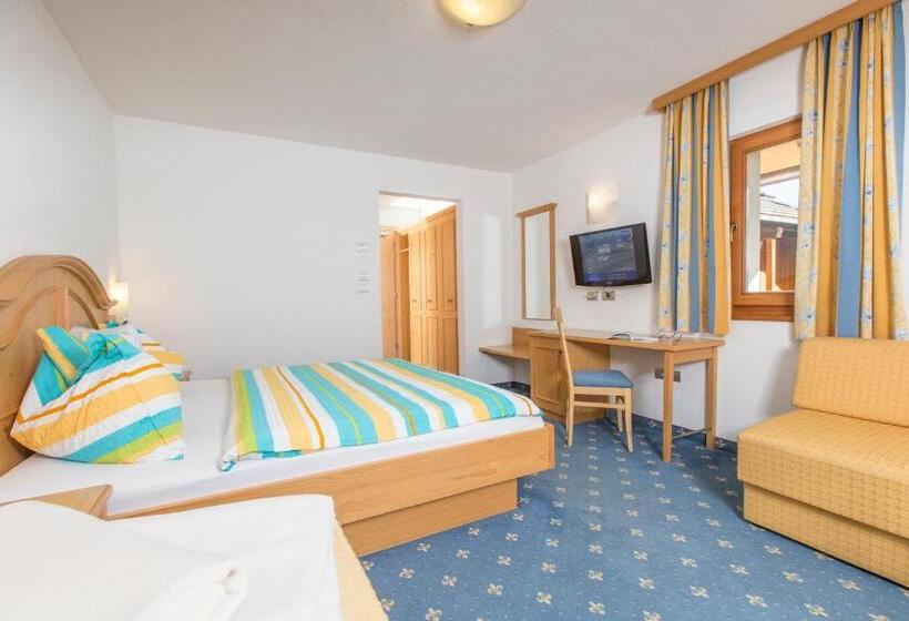 חדר סטנדרט עם מרפסת, Lindnerhof