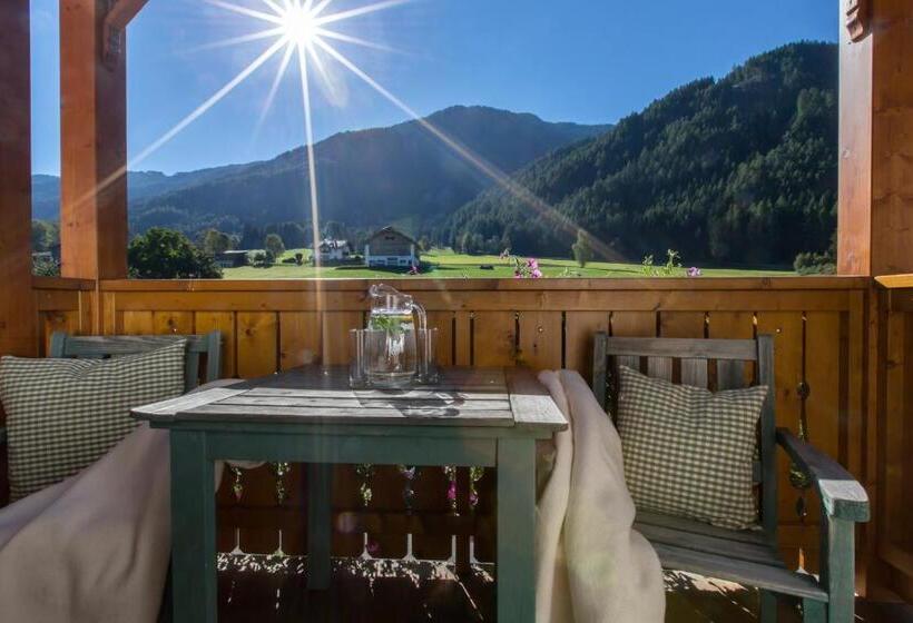 발코니가 있는 4인용 스탠다드 룸, Lindnerhof