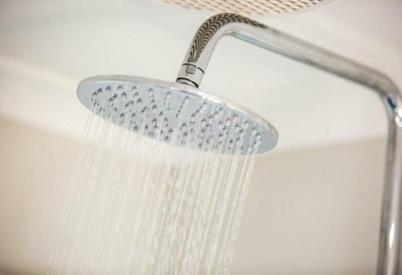 חדר סטודיו סטנדרד, Nightcap At Blue Cattle Dog