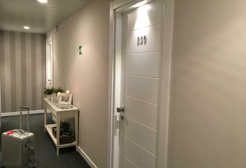 Полулюкс Повышенной Комфортности, Suite Erica Lignano