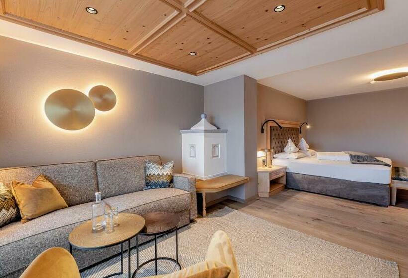 スーペリアトリプルルーム, Welponer