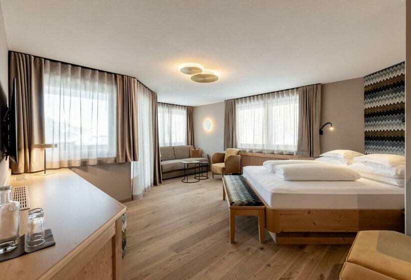 スーペリアトリプルルーム, Welponer