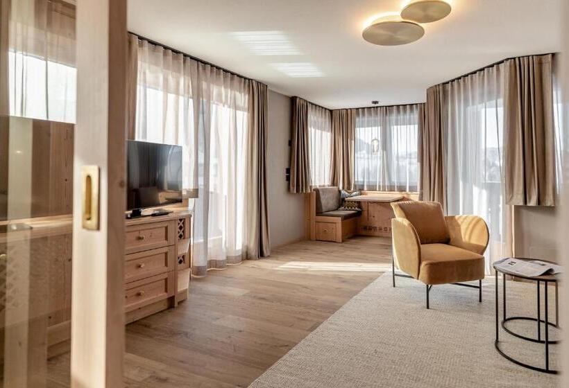 デラックスジュニアスイート, Welponer