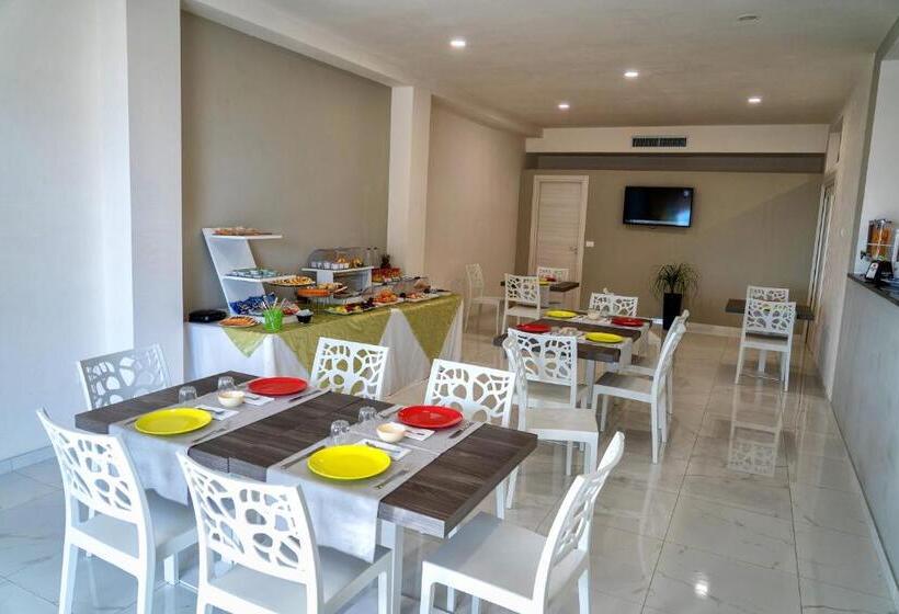 חדר סטנדרט נוף לבריכה, Le Murge Del Salento Hotel B&b Depandance