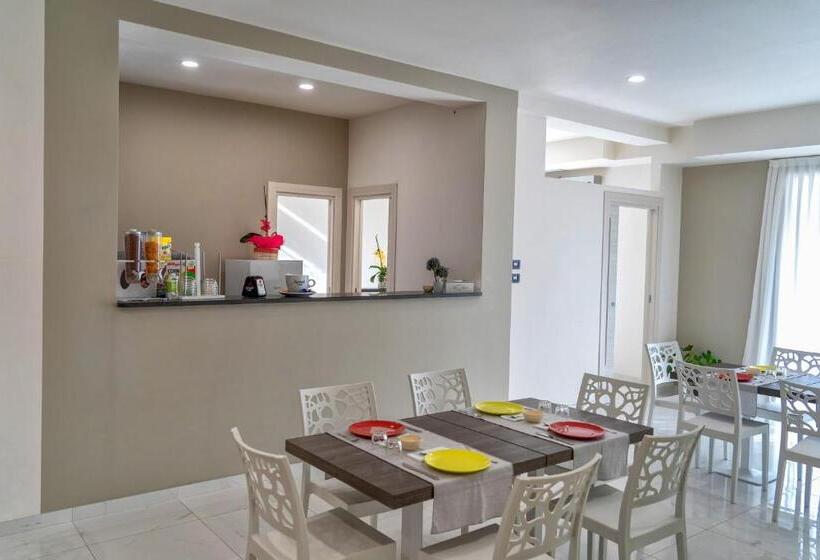 חדר דלוקס עם מרפסת טרסה, Le Murge Del Salento Hotel B&b Depandance