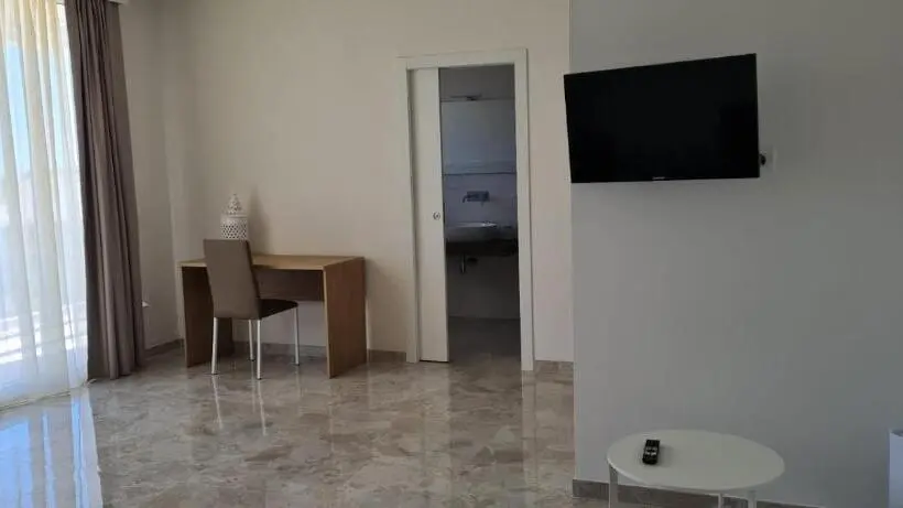 プールビュージュニアスイート, Le Murge Del Salento Hotel B&b Depandance