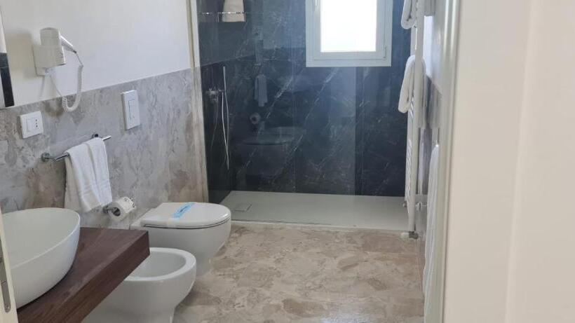 נוף לבריכה, Le Murge Del Salento Hotel B&b Depandance