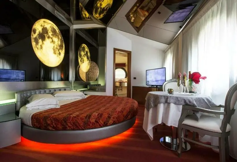 Seniorsviitti, Motel K