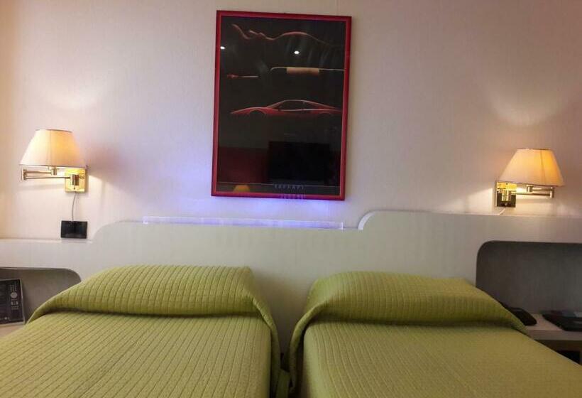 Номер Стандарт, Motel K