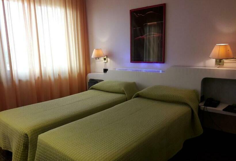 Номер Стандарт, Motel K