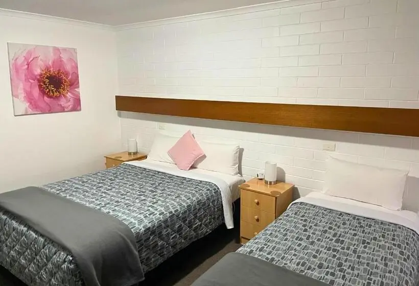 Standard Yhden Hengen Huone, Orana Motor Inn