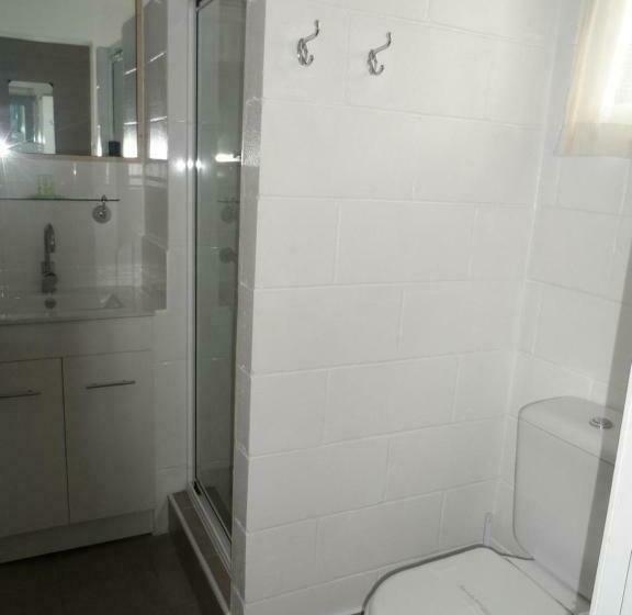 Номер Стандарт, Oakey Motel