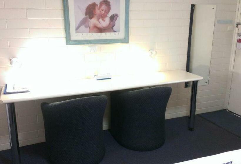 스탠다드 룸, Oval Motel   Murray Bridge