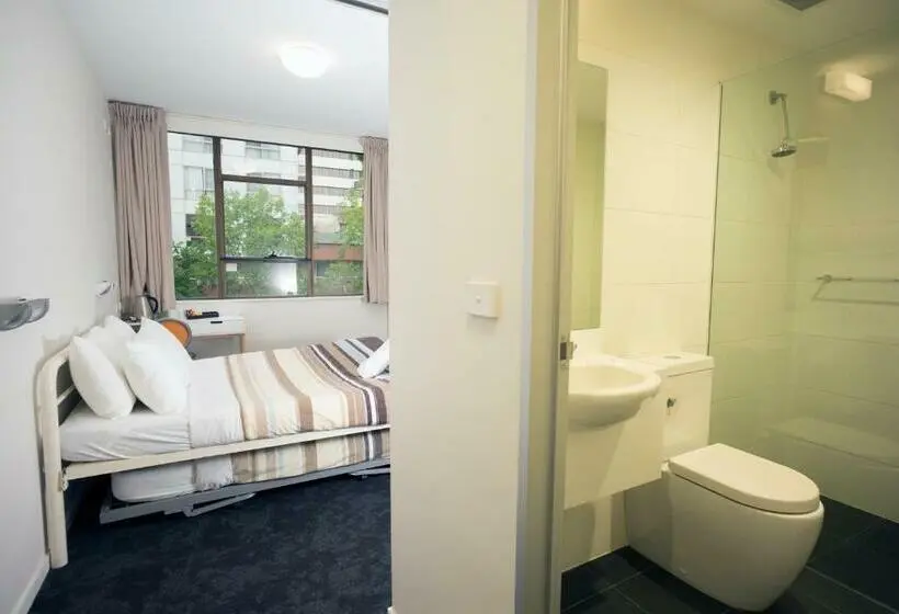 Standard-huone, The Village Canberra