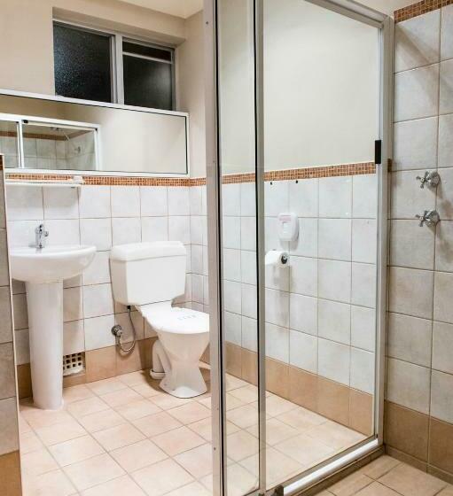 デラックスルーム, Wattle Grove Motel