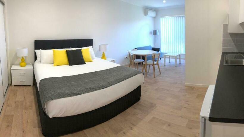 סוויטה אקזקיוטיב, Wynnum Anchor Motel