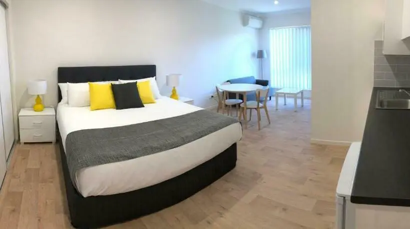 سوییت اجرایی, Wynnum Anchor Motel